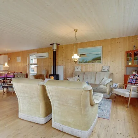 Holiday home Tille - 700m To The Inlet In The Liim Fiord By Interhome Roslev