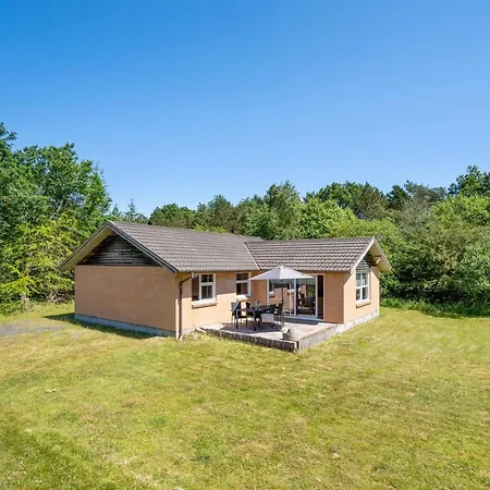 Tille - 700m To The Inlet By Interhome *